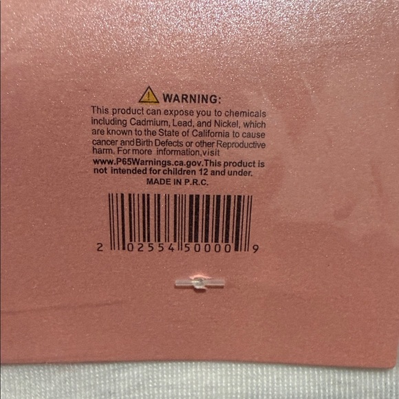 🍒 Crew Socks 🎀 - Picture 2 of 3